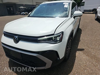 2025 Volkswagen Taos SE