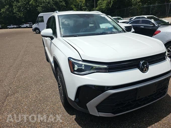 2025 Volkswagen Taos SE – miniatura 3