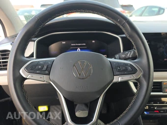 2025 Volkswagen Taos SE - miniatura 10