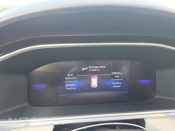 2025 Volkswagen Taos SE - miniatura 12