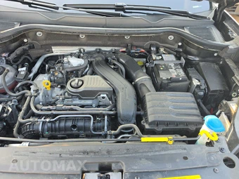 2025 Volkswagen Taos SE - miniatura 15