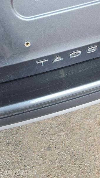 2025 Volkswagen Taos SE - miniatura 19