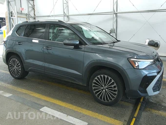 2025 Volkswagen Taos SE - miniatura 3