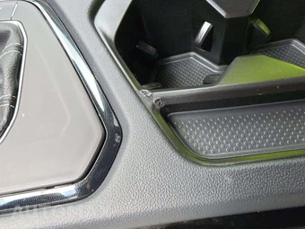 2025 Volkswagen Taos SE - miniatura 21