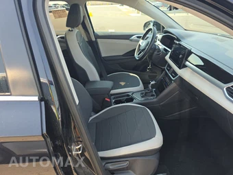 2025 Volkswagen Taos SE - miniatura 8