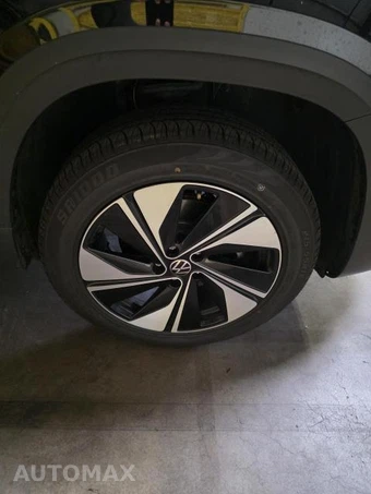 2025 Volkswagen Taos SE - miniatura 16