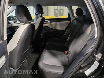 2025 Volkswagen Taos SE - miniatura 20