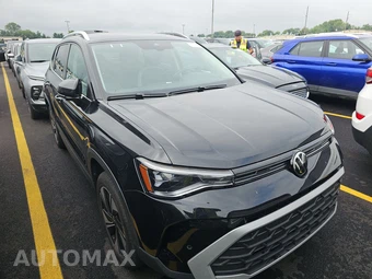 2025 Volkswagen Taos SE - miniatura 3