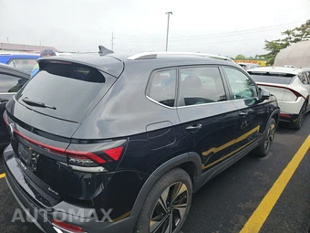 2025 Volkswagen Taos SE - miniatura 4