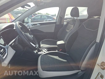 2025 Volkswagen Taos SE - miniatura 7