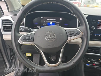 2025 Volkswagen Taos SE - miniatura 10