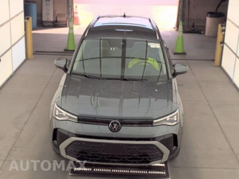 2025 Volkswagen Taos SE - miniatura 2