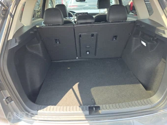 2025 Volkswagen Taos SE - miniatura 16