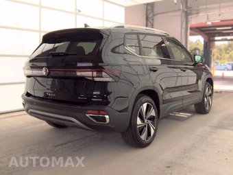 2025 Volkswagen Taos SE - miniatura 4
