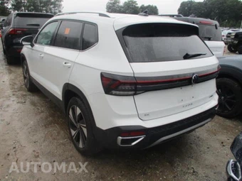 2025 Volkswagen Taos SE - miniatura 10