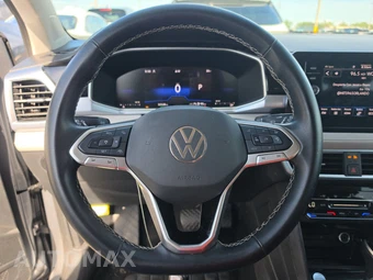 2025 Volkswagen Taos SE - miniatura 10