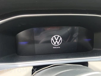 2025 Volkswagen Taos SE - miniatura 12