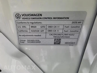 2025 Volkswagen Taos SE - miniatura 3