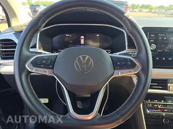2025 Volkswagen Taos SE - miniatura 10