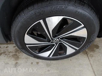 2025 Volkswagen Taos SE - miniatura 14