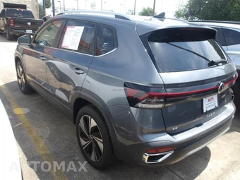 2025 Volkswagen Taos SE - miniatura 16