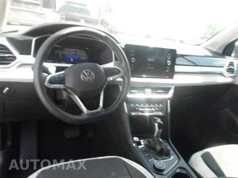 2025 Volkswagen Taos SE - miniatura 6