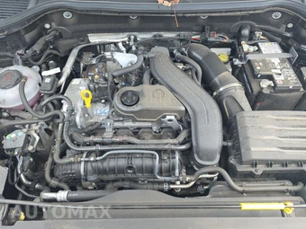 2025 Volkswagen Taos SE - miniatura 15
