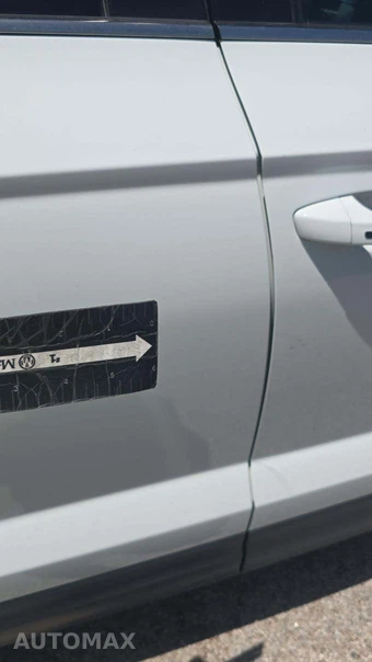 2025 Volkswagen Taos SE - miniatura 37