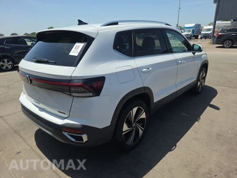 2025 Volkswagen Taos SE - miniatura 4
