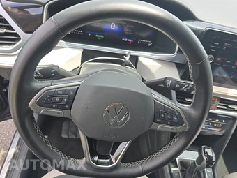 2025 Volkswagen Taos SE - miniatura 10
