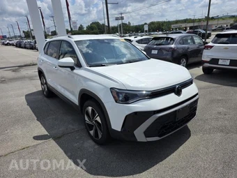 2025 Volkswagen Taos SE - miniatura 11
