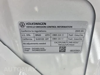2025 Volkswagen Taos SE - miniatura 8
