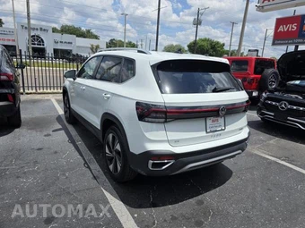 2025 Volkswagen Taos SE - miniatura 14