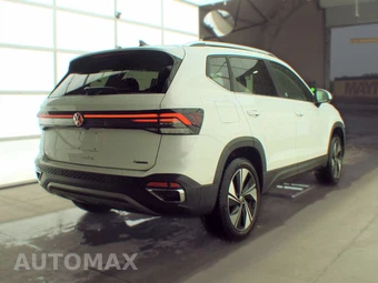 2025 Volkswagen Taos SE - miniatura 4