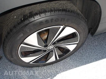 2025 Volkswagen Taos SE - miniatura 21