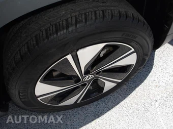 2025 Volkswagen Taos SE - miniatura 23