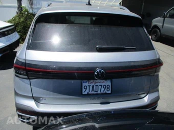 2025 Volkswagen Taos SE - miniatura 13