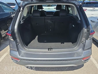 2025 Volkswagen Taos SE - miniatura 16