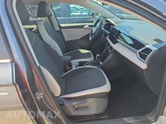 2025 Volkswagen Taos SE - miniatura 8