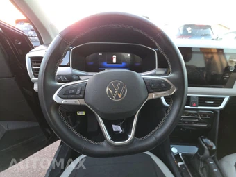 2025 Volkswagen Taos SE - miniatura 10