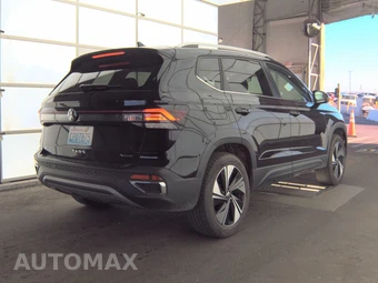 2025 Volkswagen Taos SE - miniatura 4