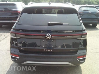 2025 Volkswagen Taos SE - miniatura 19