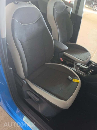 2025 Volkswagen Taos SE - miniatura 18