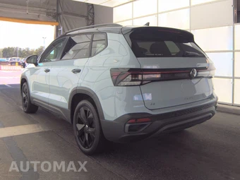 2025 Volkswagen Taos SE Black - miniatura 6