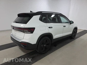 2025 Volkswagen Taos SE Black - miniatura 4