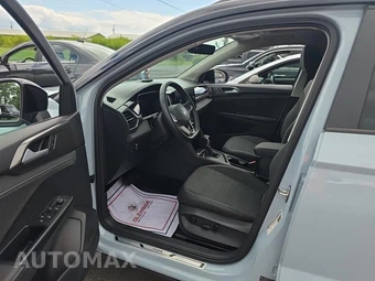 2025 Volkswagen Taos SE Black - miniatura 7