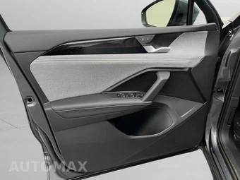 2025 Volkswagen Tiguan S - miniatura 23