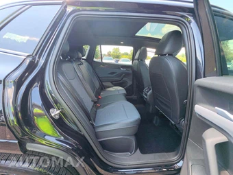 2025 Volkswagen Tiguan SE R-Line Black - miniatura 13