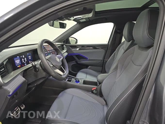 2025 Volkswagen Tiguan SE R-Line Black - miniatura 7