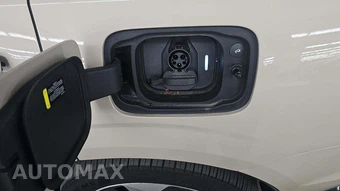 2025 Volvo EX90 Twin Motor Performance Plus 7-Passenger - miniatura 19